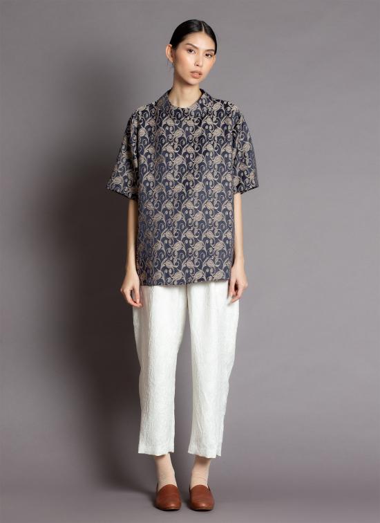  KAAREM 스트레이트 팬츠 카렘 오타테아 릴렉스드 플리츠 포켓  화이트 스월 - OTHER BRANDS