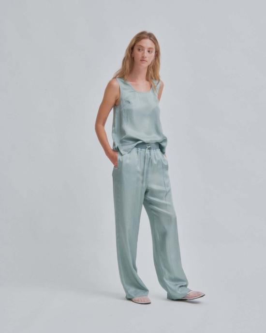  사야카 다비스 뉴욕 민소매 티셔츠 사야카 데이비스 뉴욕 U넥 탱크탑 씨폼 - SAYAKA DAVIS NEW YORK