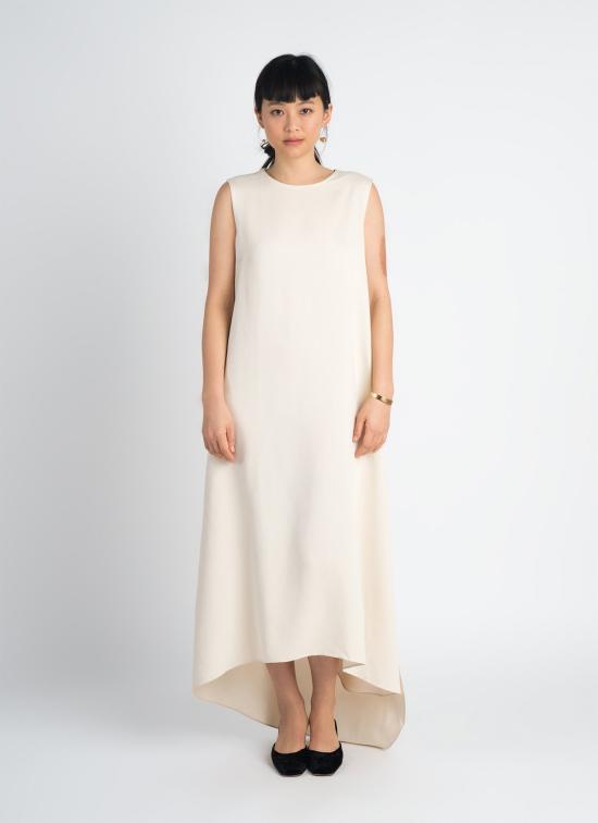  카렘 롱 원피스 턴 슬리브리스 오버랩 맥시 드레스 베이지 - KAAREM