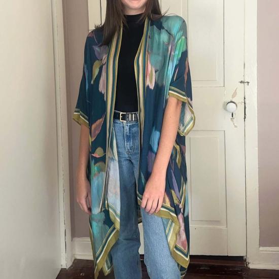  Vismaya 라운지 웨어 비스마야 화려한 꽃무늬 기모노 코발트 블루