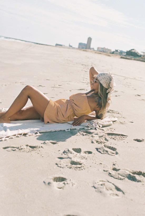  앨리스 펄 점프수트 플레이수트 라떼 - ALICE PEARL