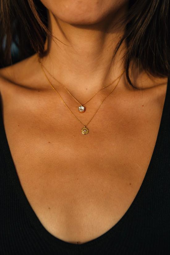  시에라 윈터 주얼리 목걸이/팬던트 악마의 눈 목걸이 핑크 사파이어