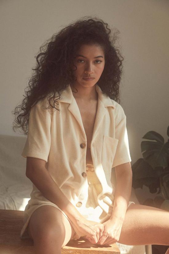  Alice Pearl 셔츠 앨리스 펄 위켄드  바닐라 - ALICE PEARL