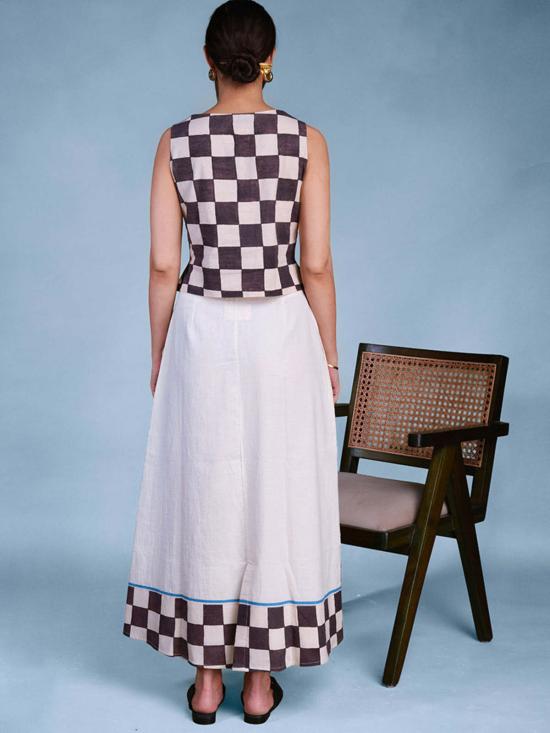  이키비 미디 스커트 페탈 프린트  오프 화이트 - IKKIVI