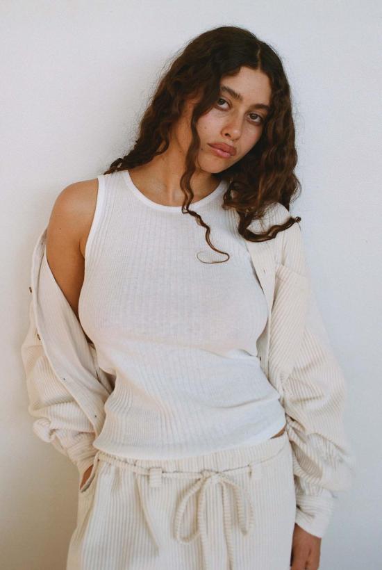  질 로드리게즈 민소매 티셔츠 길 로드리게즈 베리에이티드 립 유니섹스 탱크탑 - GIL RODRIGUEZ