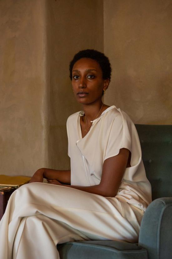  에리카 타노브 블라우스 에리카 타노프 패티 실크 샤르뫼즈  알라바스터 - ERICA TANOV