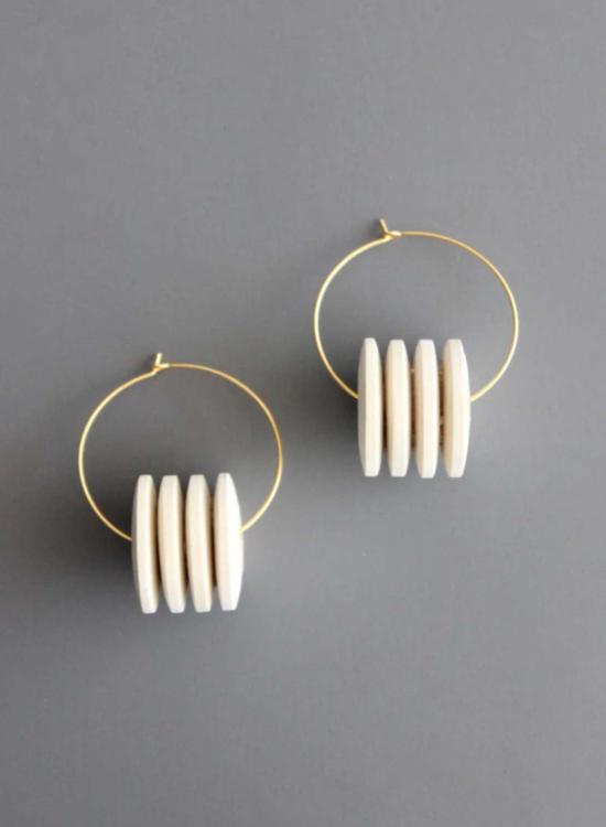  David Aubrey 이어링 데이비드 오브리 우드 디스크 후프 귀걸이