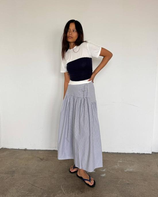  카이 인티메이츠 민소매 티셔츠 Kye Intimates 리클라인 뱀부 스트랩리스 튜브탑 네이비 - KYE INTIMATES