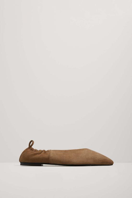  에이 에머리 플랫 슈즈 A. 에머리 브리 플랫 코냑 - A.EMERY