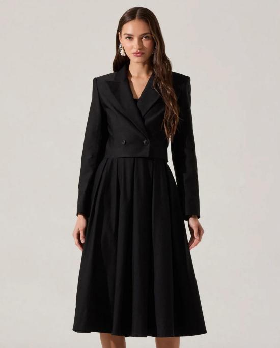  아스트라 더 라벨 숏 스커트