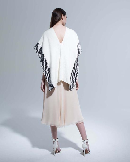  보즈 블라우스 어패럴 스트라이프 엣지 만타 - VOZ