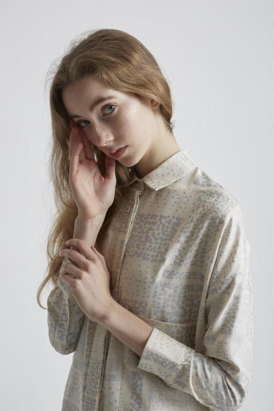  In God We Trust 숏 원피스 우리는 하나님을 믿는다 남은 옷 - OTHER BRANDS