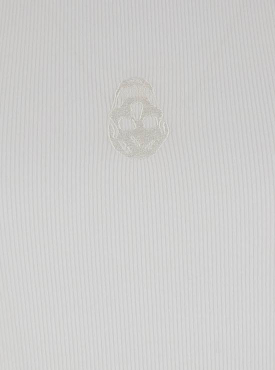  알렉산더 맥퀸 민소매 티셔츠 거꾸로 된 해골 자수  화이트 - ALEXANDER MCQUEEN