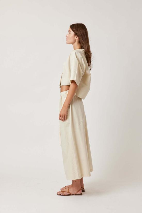  amente 셔츠 아멘테 반팔 크롭 버튼다운 셔츠 베이지 - AMENTE