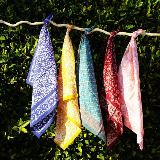  카시 코옵 머플러/스카프 Kasih Coop 대형 39" 수작업 염색 바틱 반다나 - KASIH COOP