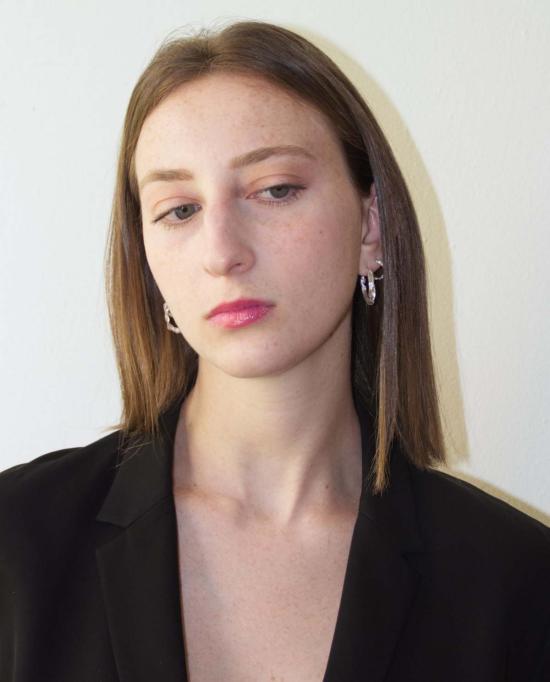  레이어스 이어링 에센스 - LLAYERS