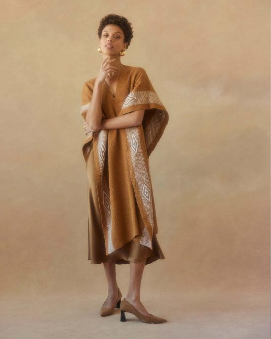  VOZ 코트 Voz Manta Diamante 판초 골드 - OTHER BRANDS