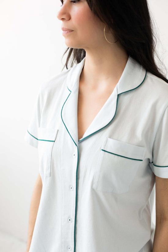  Salua Lingerie 라운지 웨어 살루아 란제리 클래식 럭셔리 쇼티즈 파자마, 브러시드 피마 코튼 소재 - OTHER BRANDS