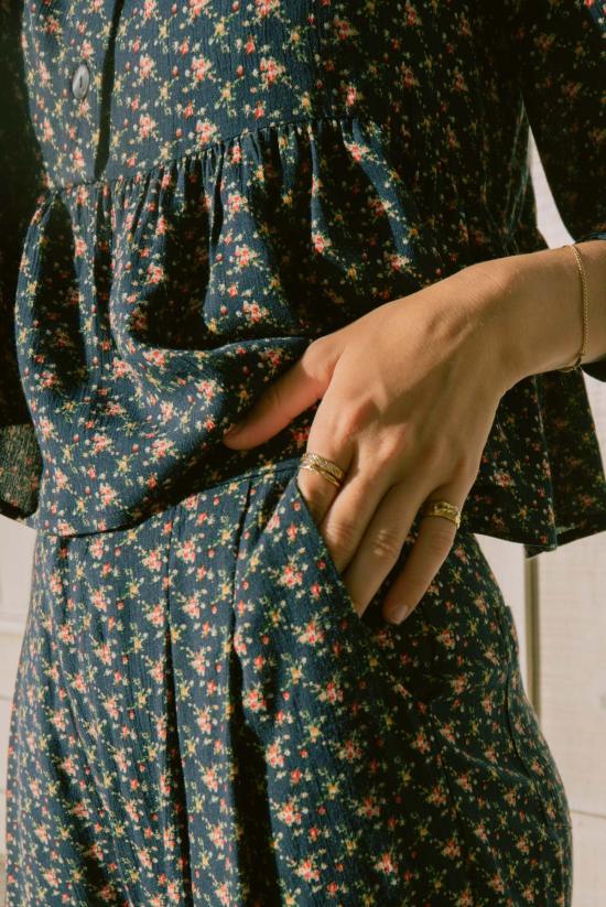  제스 미니 긴팔 티셔츠 루핀 블라우스 - JESS MEANY