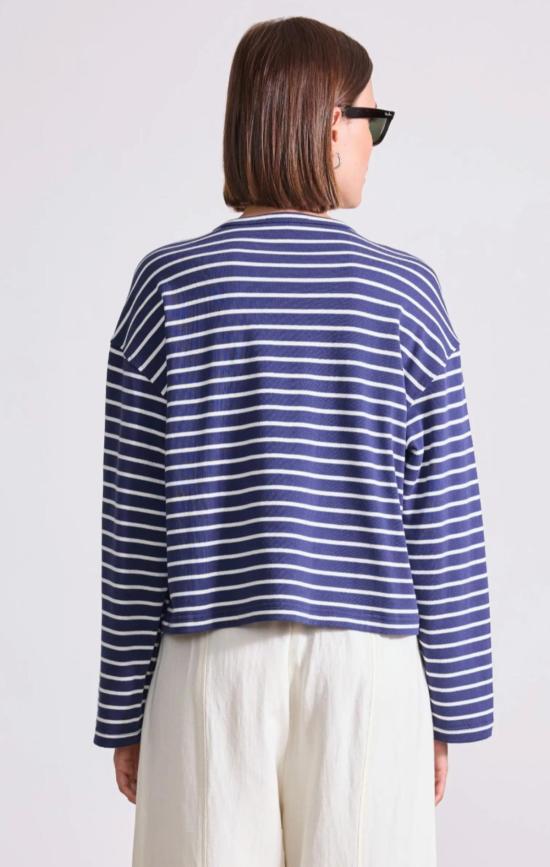  어피스 어파트 반팔 티셔츠 Apiece Apart 박시 티셔츠 네이비 & 크림 스트라이프 - APIECE APART