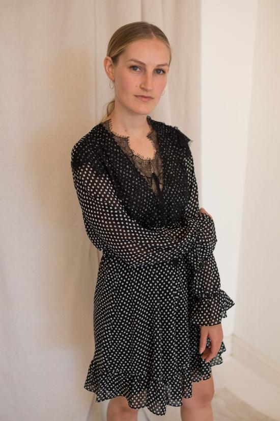  Just Female 숏 원피스 저스트 피메일 에스터 드레스 블랙 도트 - OTHER BRANDS