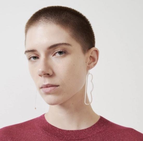  JANE D'ARENSBOURG 이어링 제인 다렌스버그 웨이브  핑크/클리어 - OTHER BRANDS