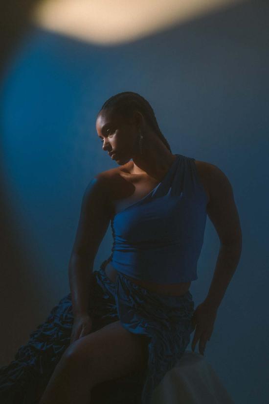  hauslabel 민소매 티셔츠 하우스라벨 Ha 008 원숄더 비대칭 탑 길리 - HAUSLABEL