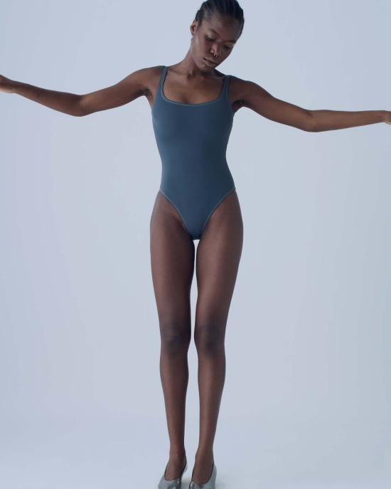  NU SWIM 원피스 수영복 누 스윔 피스타치오 스쿱 백 원피스 스모크