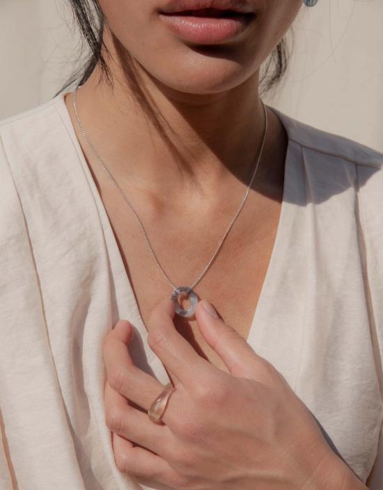  클레드 목걸이/팬던트 인 더 루프 목걸이 - CLED