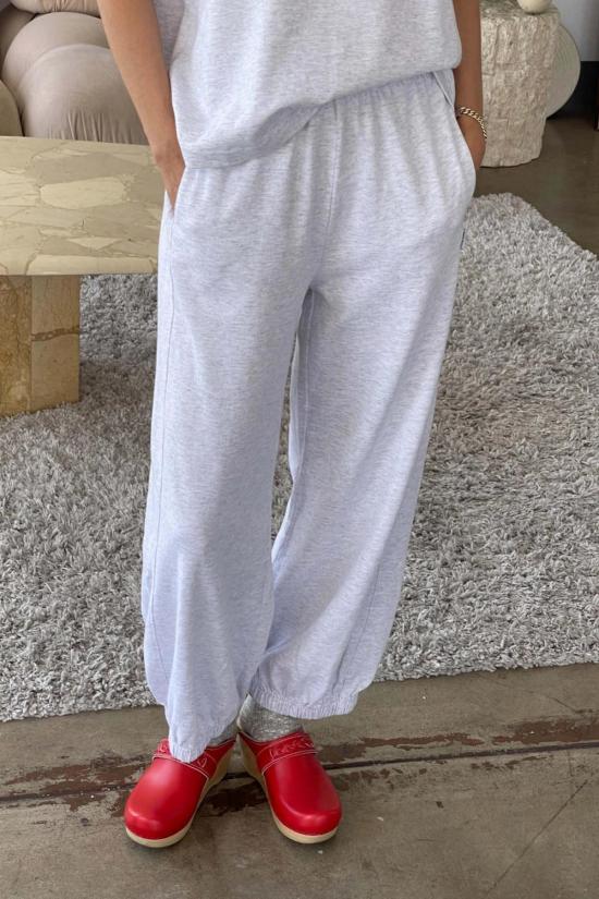  르 본 숍 트레이닝/조거 팬츠 Le Bon Shoppe 벌룬  마린 네이비 - Le Bon Shoppe