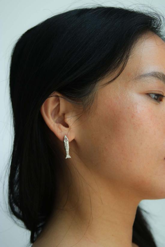  오디세이아 이어링 오디세아 물고기 귀걸이 (은색)