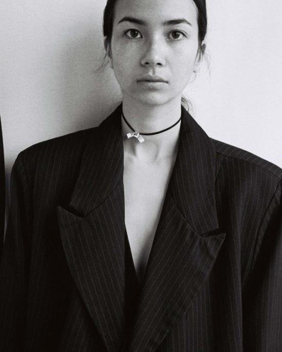  아니카 이네즈 목걸이/팬던트 쁘띠 크라바트 목걸이 - ANNIKA INEZ