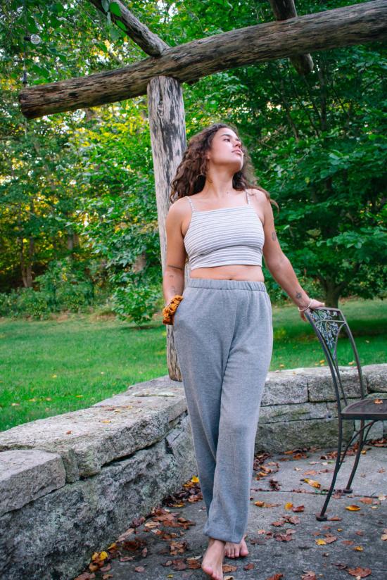  Conrado 스트레이트 팬츠 콘라도 힝클리 릴렉스드 조거 스웨트팬츠