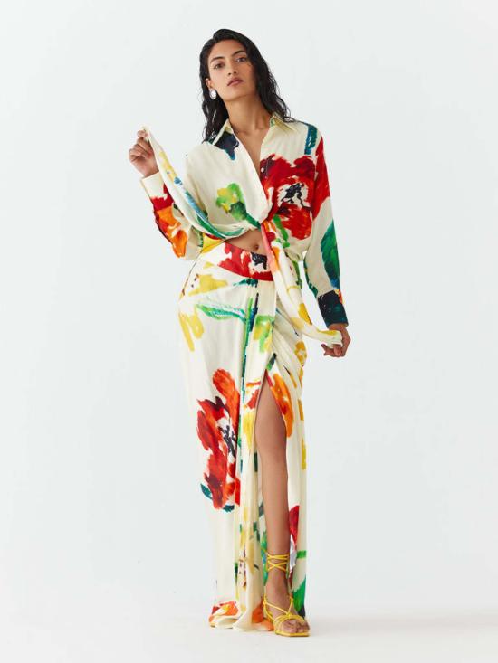  IKKIVI 셔츠 이키비 모네 매듭 셔츠 & 스커트 세트 오프 화이트 - IKKIVI