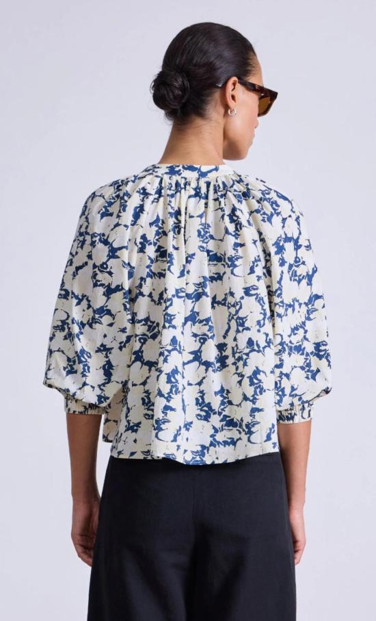  어피스 어파트 셔츠 어피스 아파트 메시나  알리나 플로럴 크림 - APIECE APART