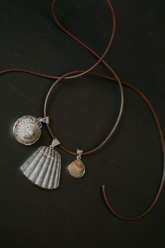  오디세이아 목걸이/팬던트 Odissea Ny 배럴 가죽 매듭 코드