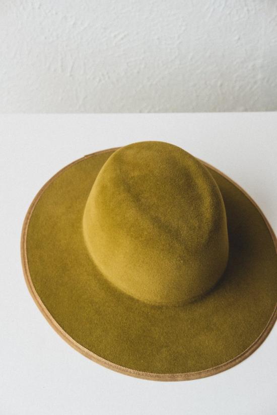  Brookes Boswell 모자 남녀공용 브룩스 보스웰 사이먼 , 황동 벨벳 펠트 소재 - OTHER BRANDS