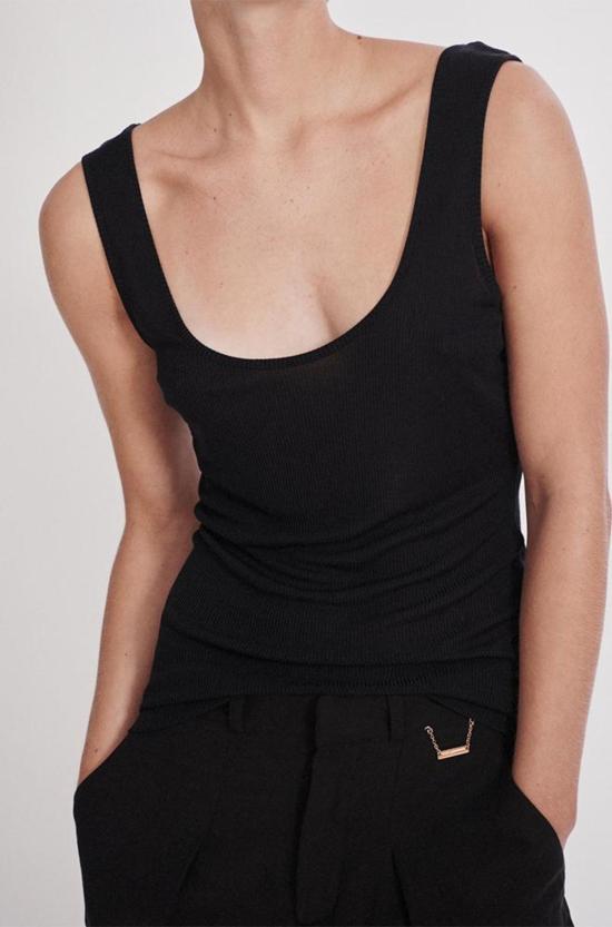  실크 런드리 민소매 티셔츠 립 탱크탑 블랙 - SILK LAUNDRY