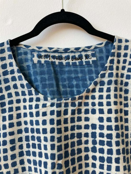  해피 프렌치 갱 블라우스 젤리아 탑 라이트 체크 인디고 - HAPPY FRENCH GANG