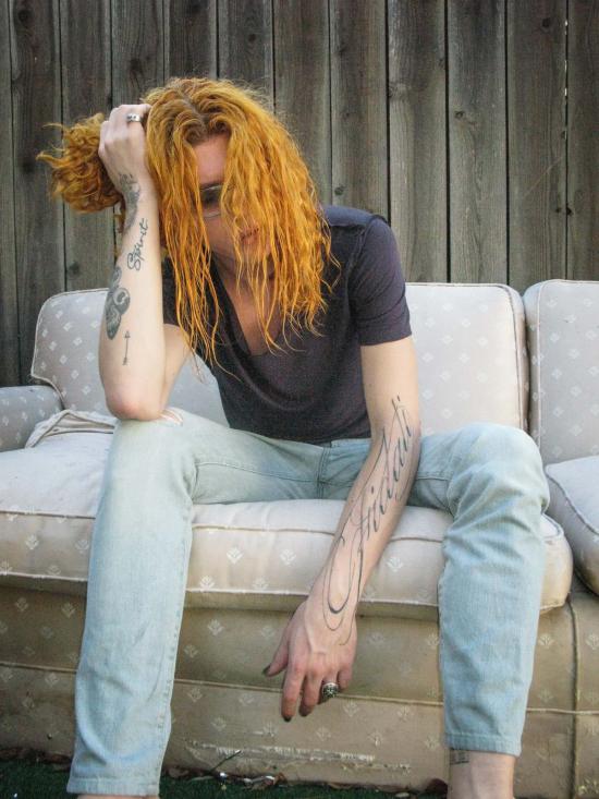  WHOLE 반팔 티셔츠 전체 V자형 상단 아스팔트 - WHOLE