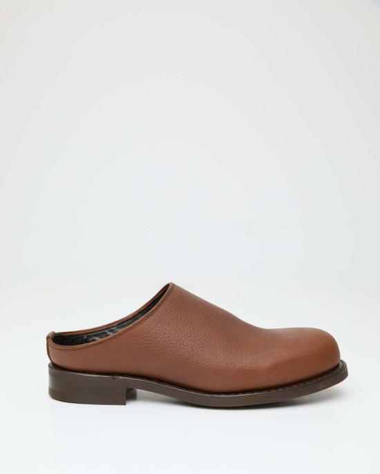  An Irrational Element 뮬/슬리퍼 비이성적 요소 아티스트 슬립 온 카라멜 - OTHER BRANDS