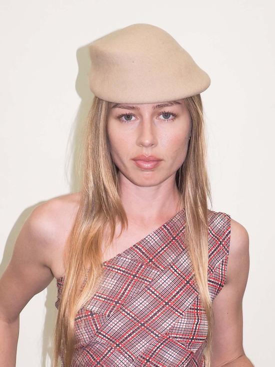  클라이드 모자 낙타털 소재의 세이지 햇 - CLYDE