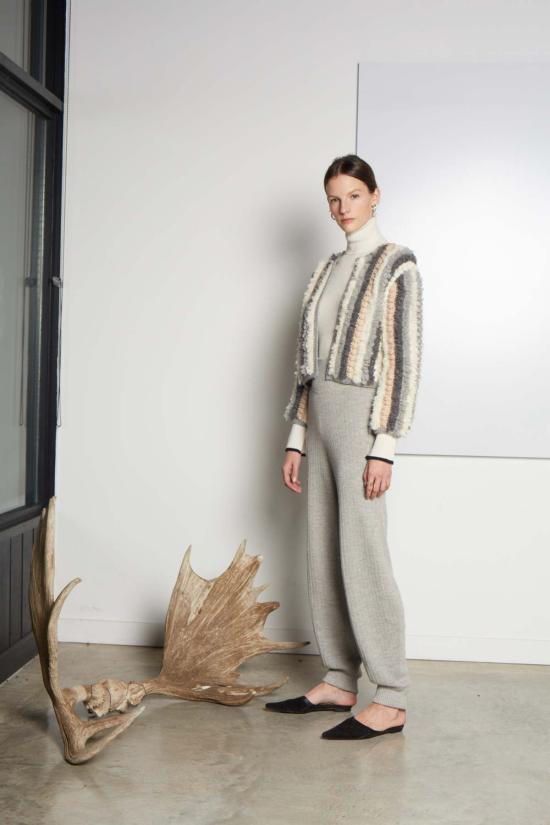  ELEVEN SIX 라운지 웨어 일레븐 식스 라리아 트랙 팬츠 - ELEVEN SIX