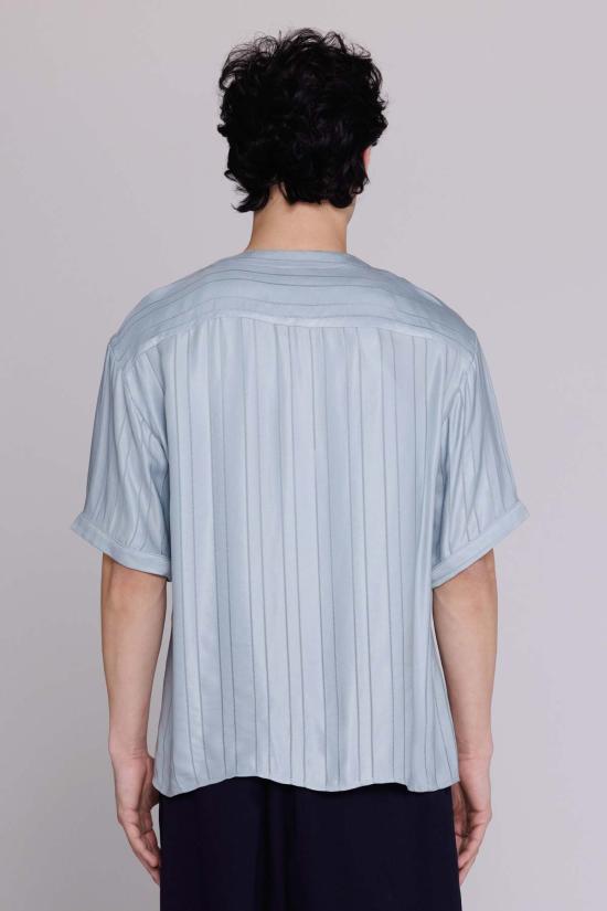  Graphia New York 반팔 셔츠 그라피아 뉴욕 발렌수엘라 베이스볼 칼라  블루 새틴 스트라이프 - OTHER BRANDS