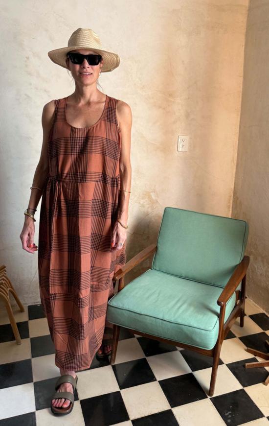  Two 롱 원피스 투 플래드 버블 비치 드레스 테라코타 플래드 - TWO