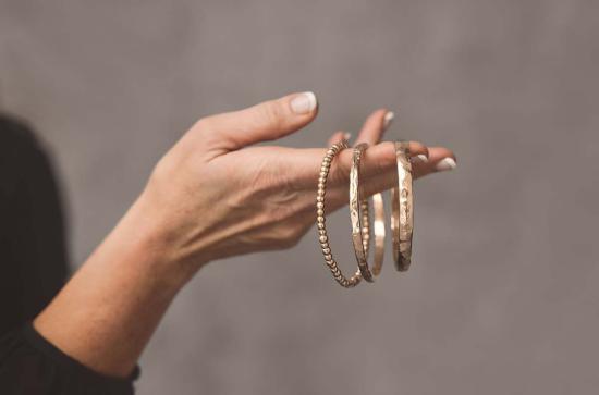  Collection 1304 커프스 링크/타이 홀더 컬렉션 1304 아우라 브론즈 뱅글 - OTHER BRANDS