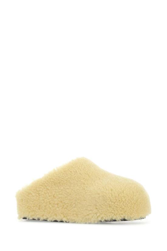  아미나 무아디 뮬/슬리퍼 파스텔 옐로우 시어링 줄리 슬리퍼 옐로우 - AMINA MUADDI