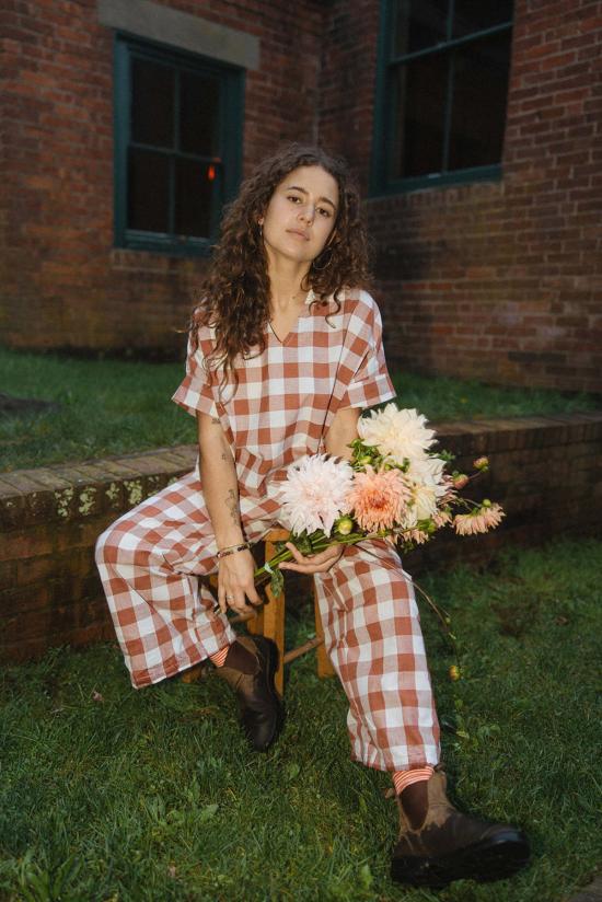  콘라도 블라우스 베일리 박시 탑