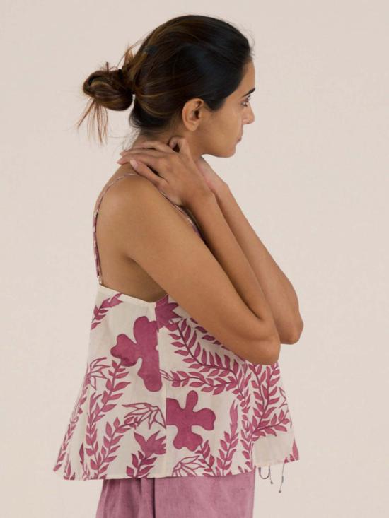  IKKIVI 민소매 티셔츠 이키비 포피  핑크 - IKKIVI