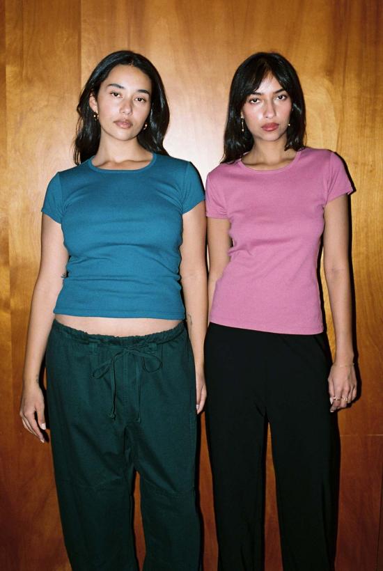  질 로드리게즈 반팔 티셔츠 길 로드리게스 벨뷰 티 티 - GIL RODRIGUEZ